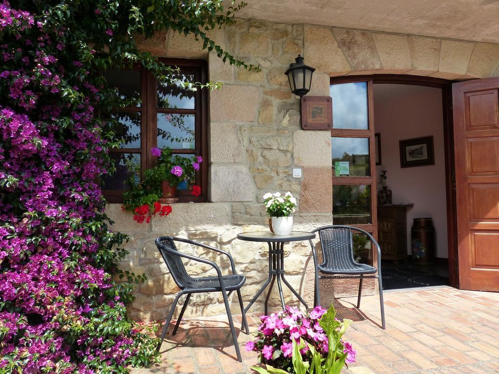Posada La Roblera Guest House โอเรญา ภายนอก รูปภาพ